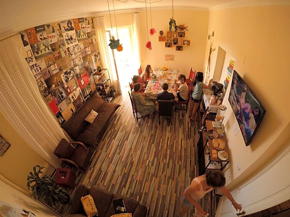 Victoria House Hostel