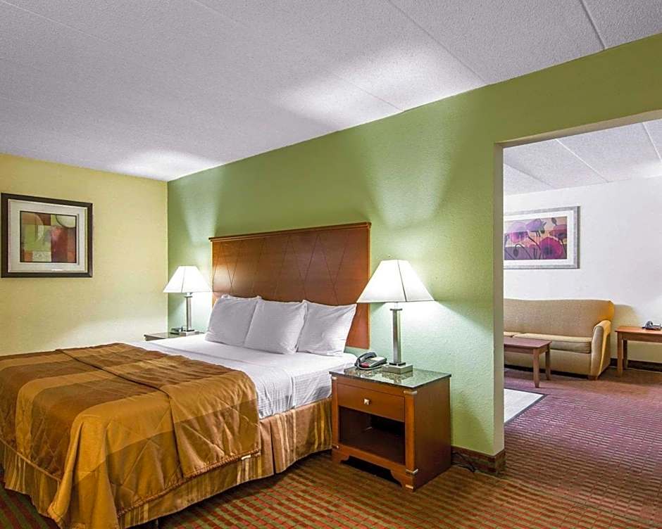 MainStay Suites Williamsburg Historic Area