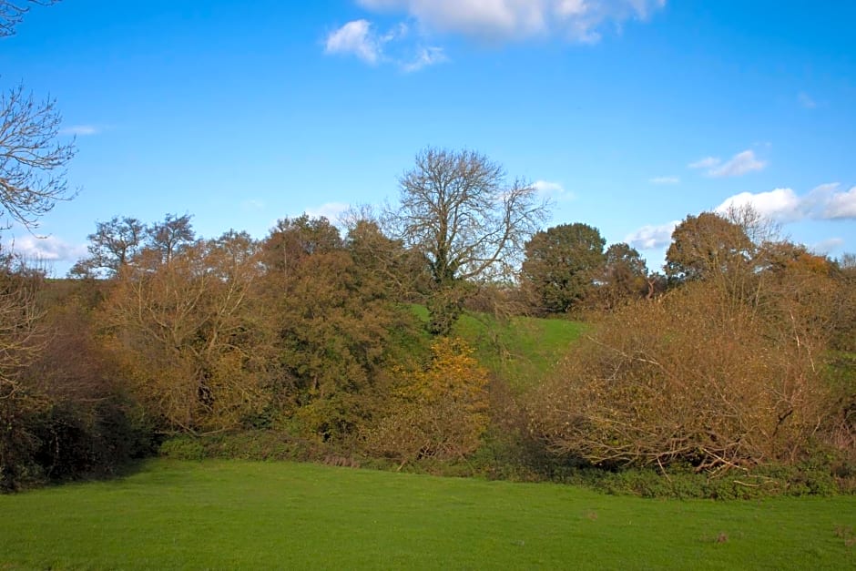 The Parlour, for Alton Towers & the Peak District