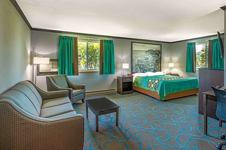 Foto 1 von 5 von Studio 1 King Bed Suite, No Pets