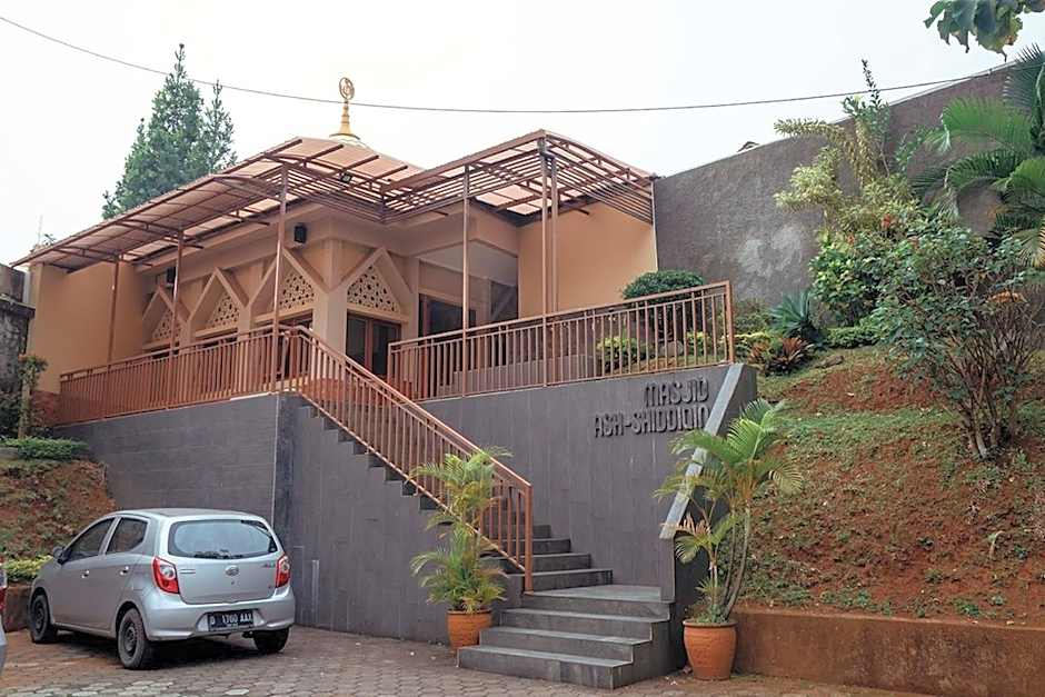 Ahadiat Hotel & Bungalow