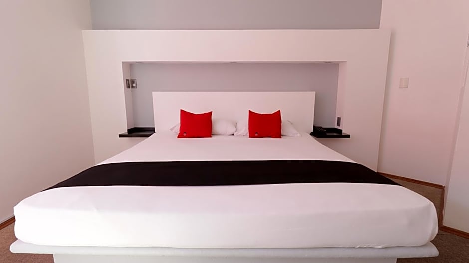 Hotel Euro Confort,Pachuca