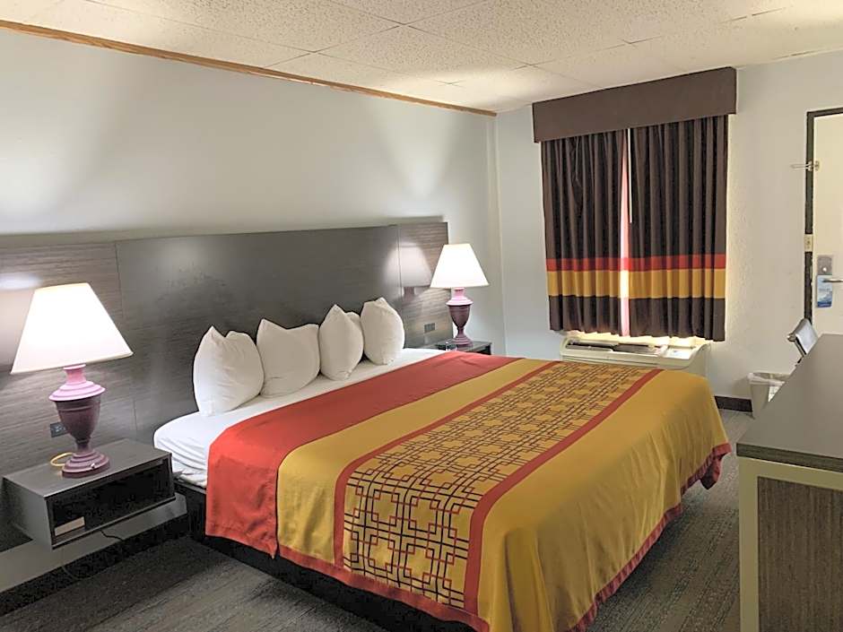 Pigeon Forge Parkway Inn
