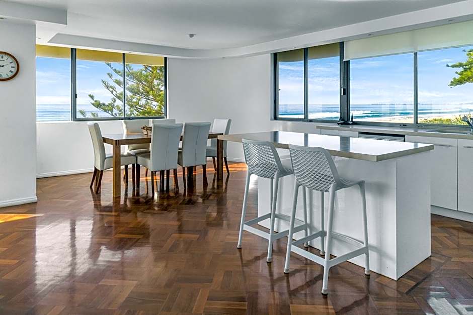 Dorchester On The Beach