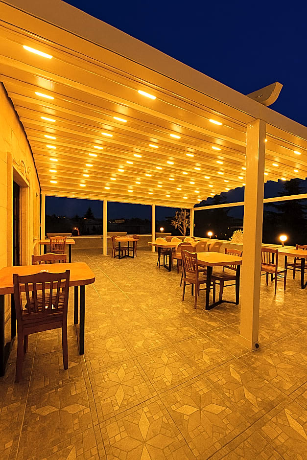 Grand Uçhisar Hotel 