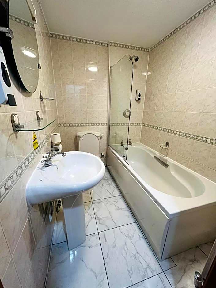 George And Dragon Place