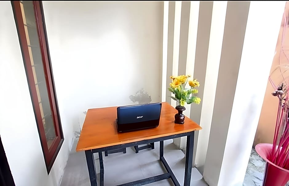 Hotel O Pondok Anie SyariahNearJembatan Siak