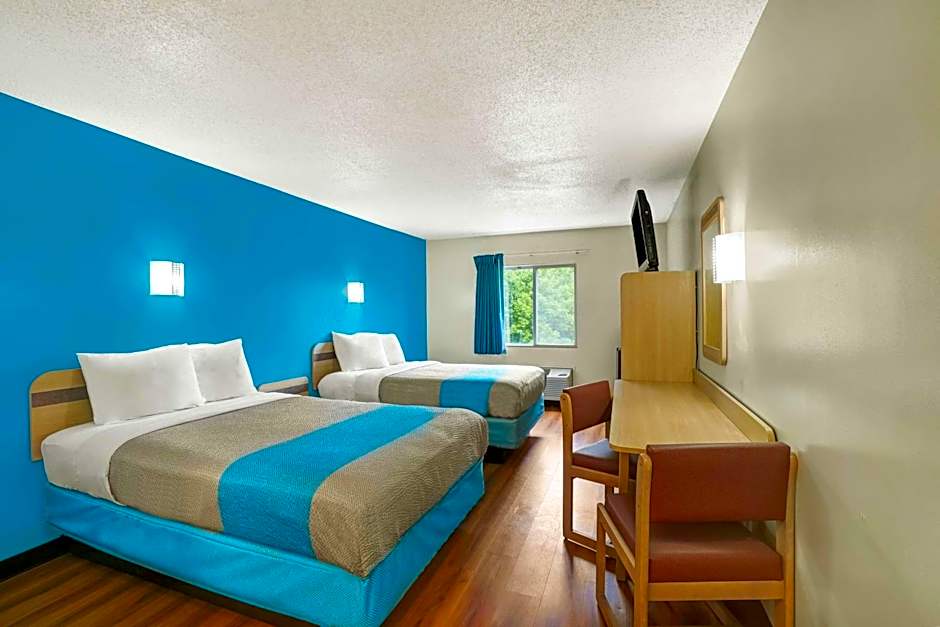 Motel 6-Gordonville, PA - Lancaster PA