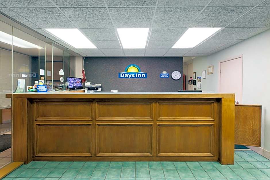 Days Inn by Wyndham Norman