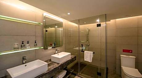 Echarm Hotel Zhanjiang Zhanchuan Avenue Wanda Plaza