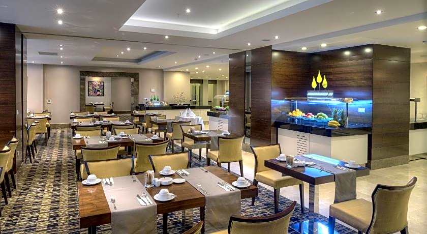 QafqaZ Baku City Hotel & Residence