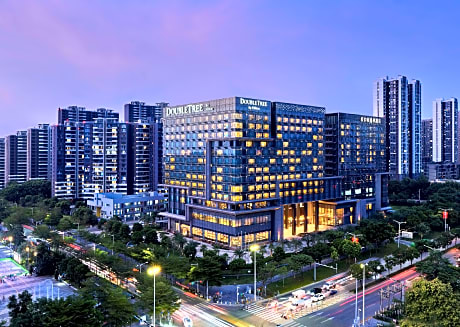 DoubleTree by Hilton Shenzhen Airport