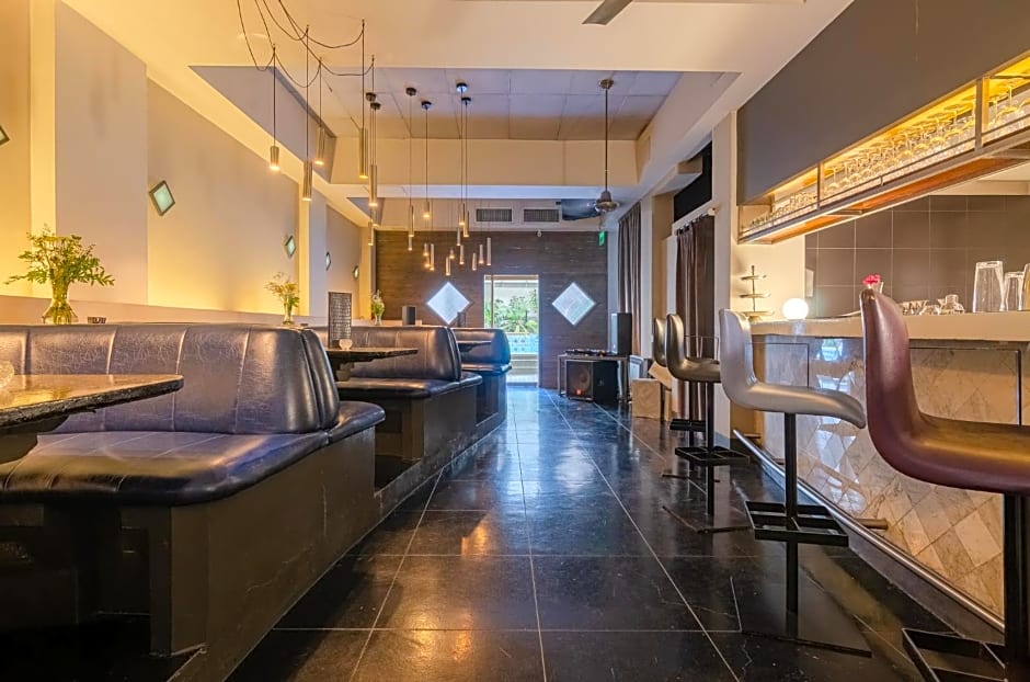 Prodeo Hotel + Lounge