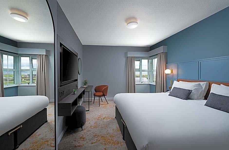 Leonardo Hotel Galway - Formerly Jurys Inn