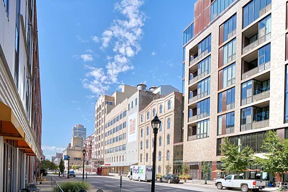 Sonder at East End