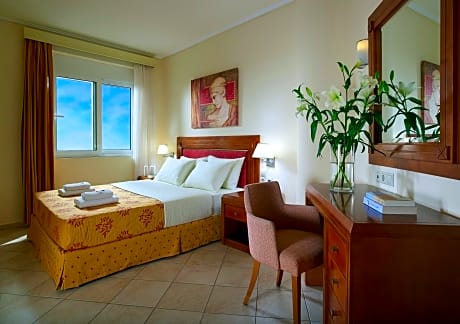 Executive Two-Bedroom Suite with Sea View