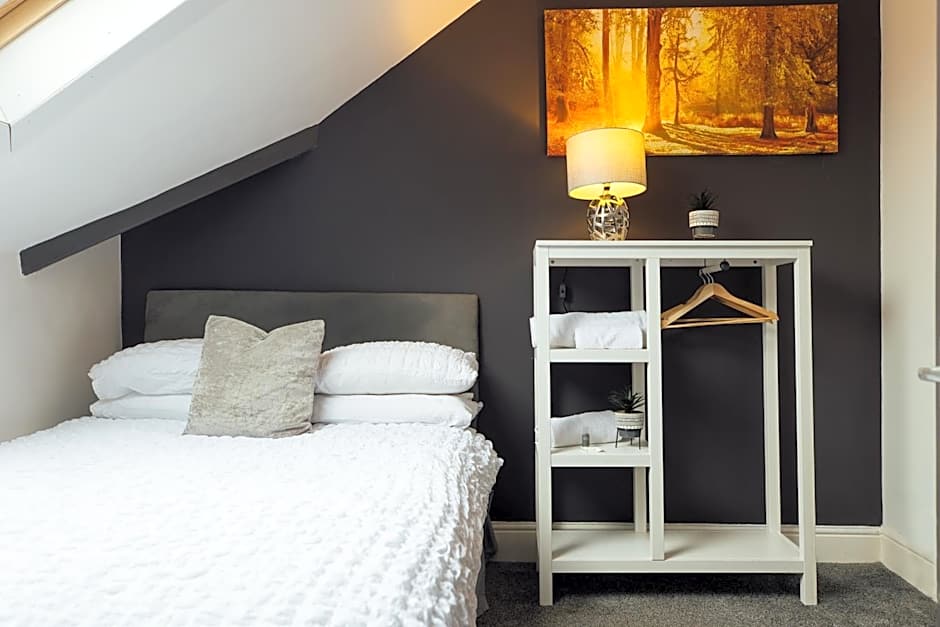 The Dolphin Hotel & Restaurant