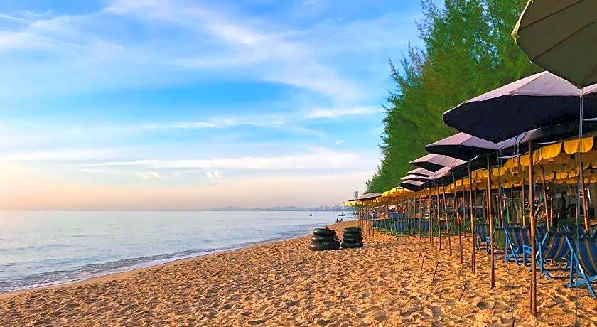 The BEACH CHA AM Residence