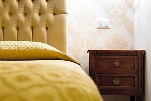 Photo 1 of 2 of Superior Quadruple Room