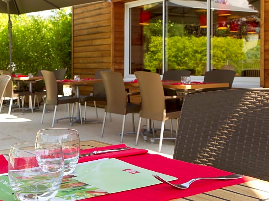Ibis Roanne Le Coteau Hotel Restaurant