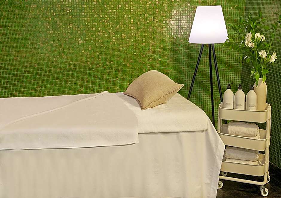 NH Collection Barcelona Constanza