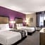 La Quinta Inn & Suites by Wyndham Warwick-Providence Airport