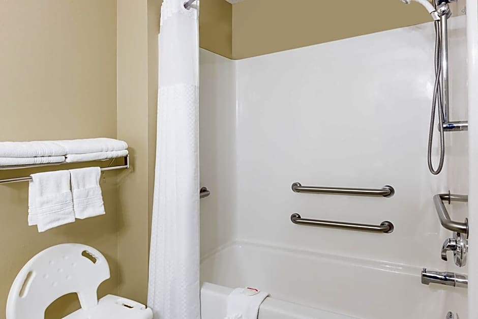 Super 8 by Wyndham Sioux Falls