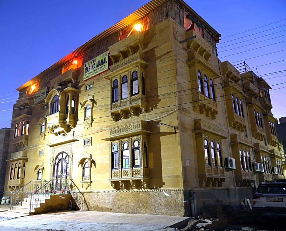Hotel Marina Mahal