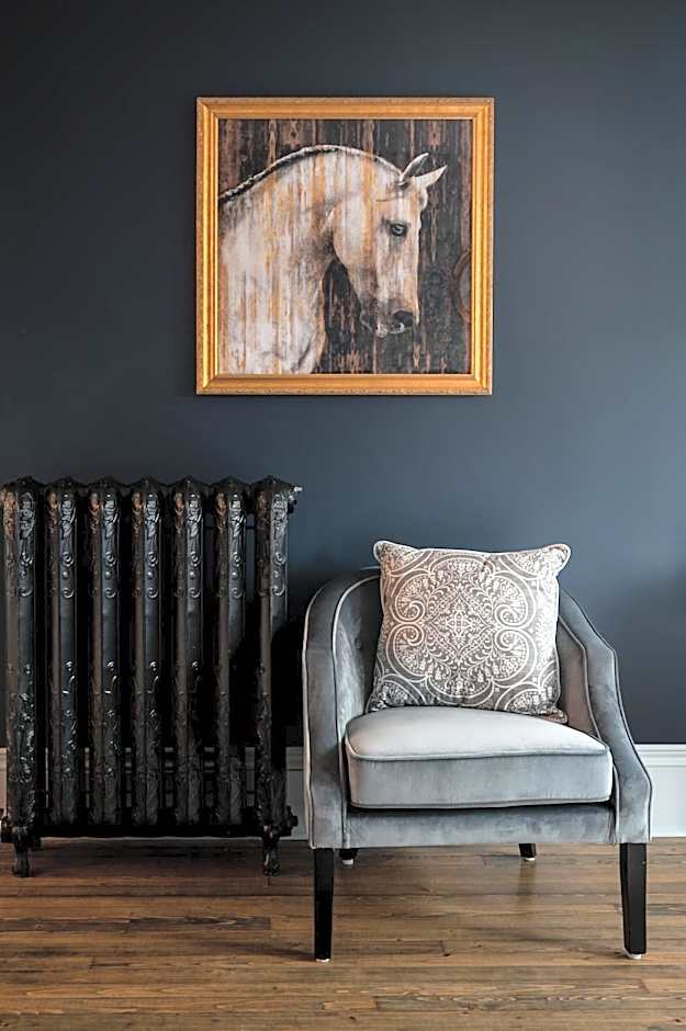 Slaymaker & Nichols Gastro House & Inn