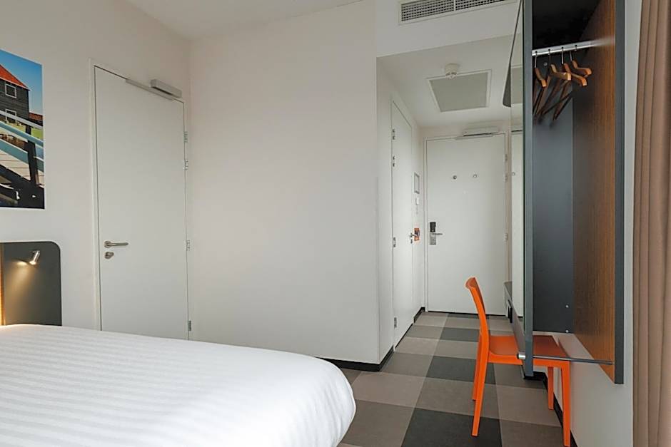 easyHotel Amsterdam Zaandam