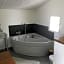 chambre d hôtes les trois châteaux piscine intérieure chauffée