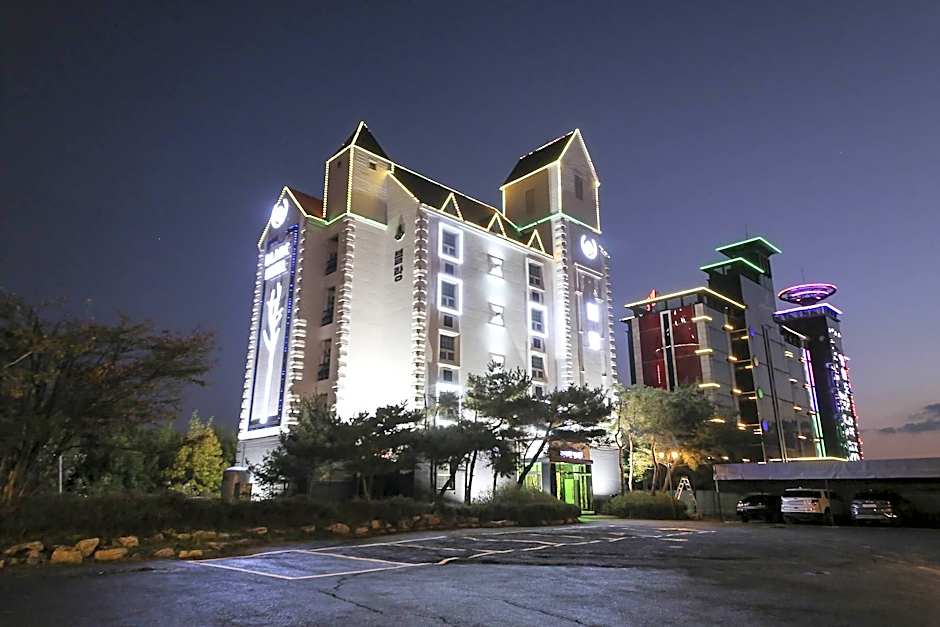 Dangjin Blanc Hotel