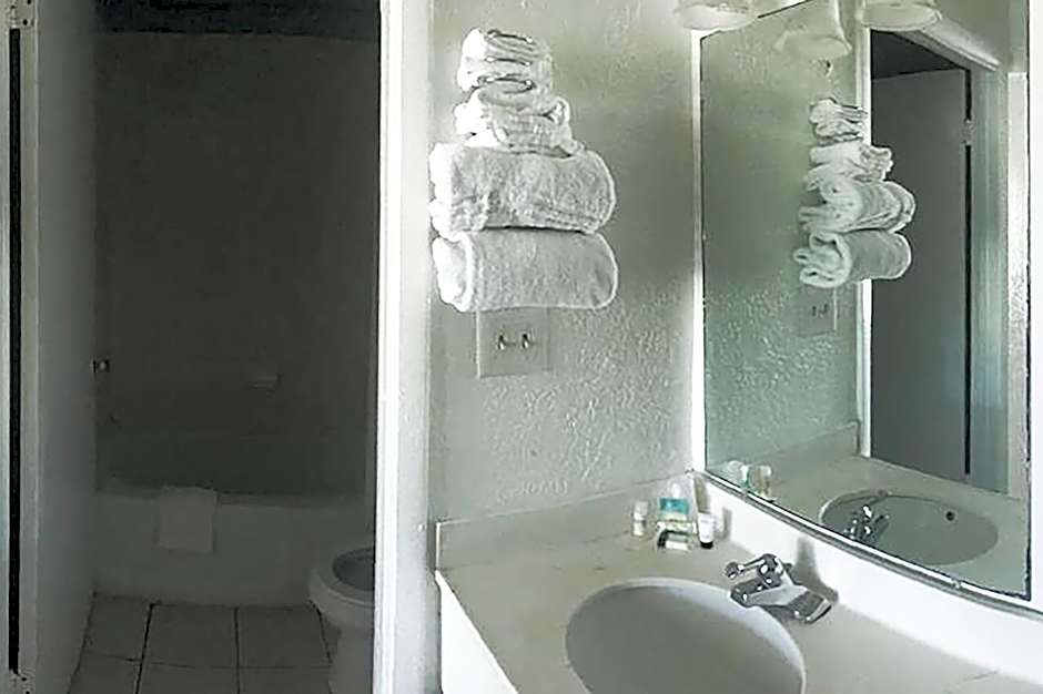 Micanopy Inn