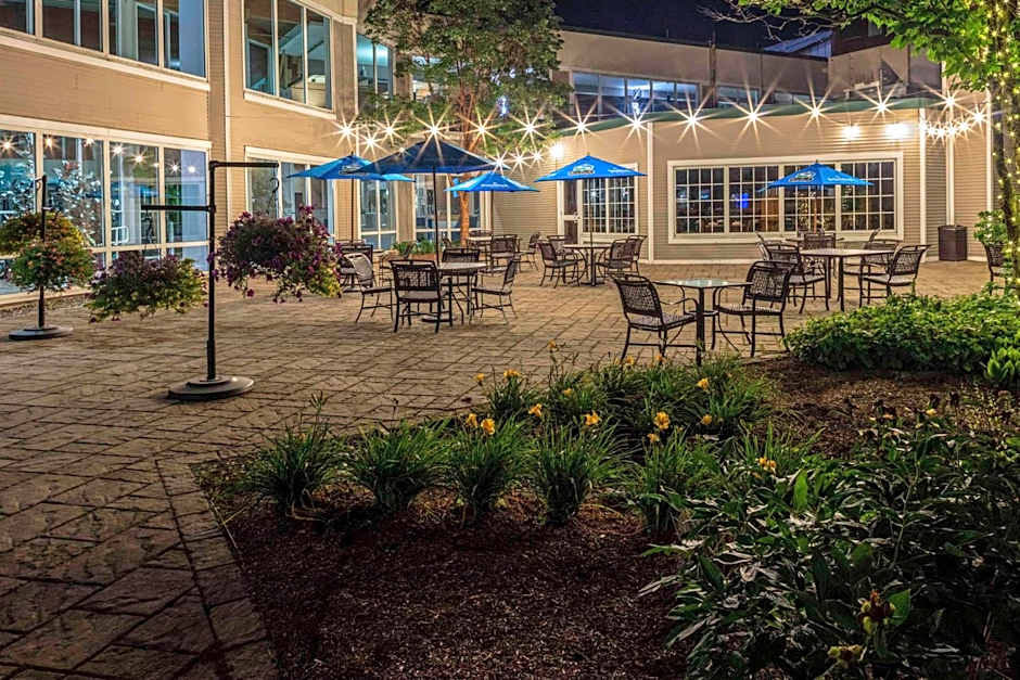 DoubleTree by Hilton Hotel Burlington Vermont