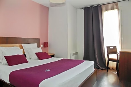 APARTEMENT TWO BEDROOMS