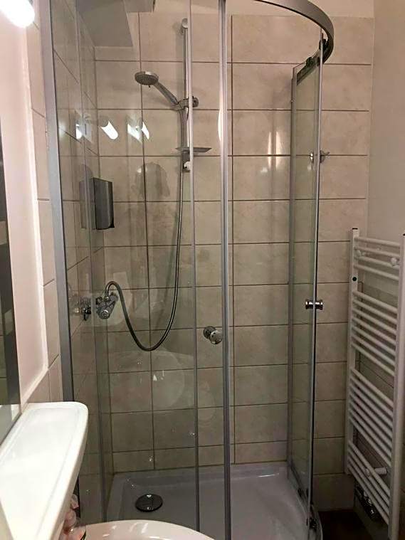 Schicke Apartments in Messenähe