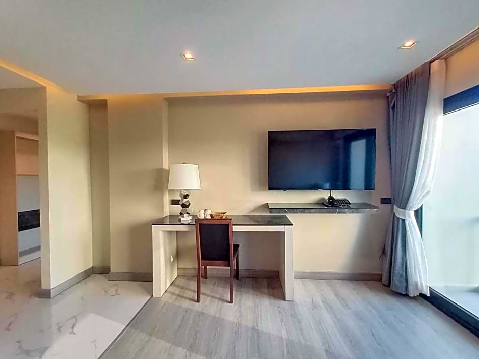 The 9 Residence Hotel