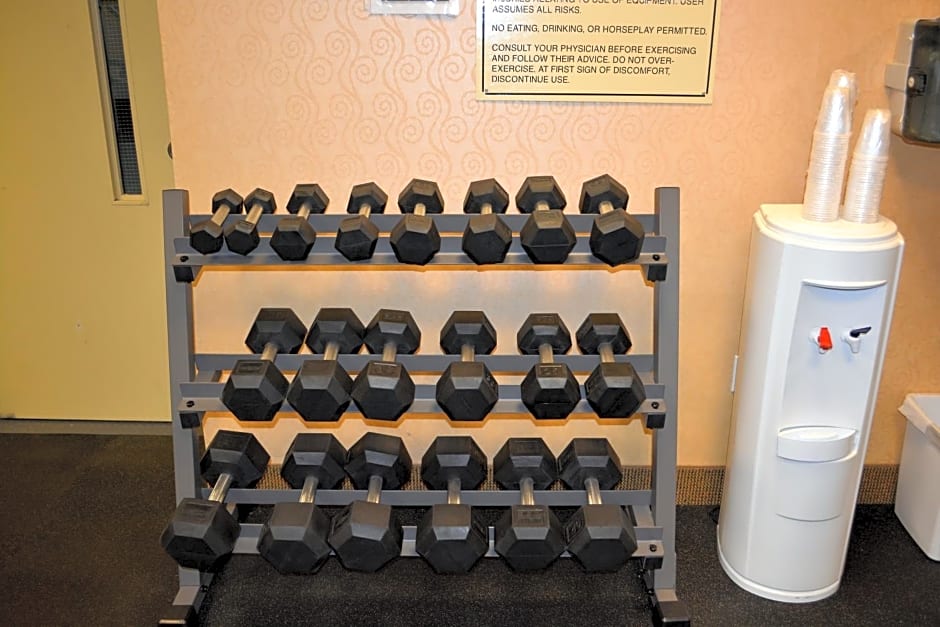 Holiday Inn Hazlet, an IHG Hotel