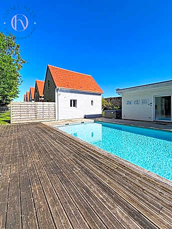 Les 5 Lodges du Château - Piscine & Jacuzzi
