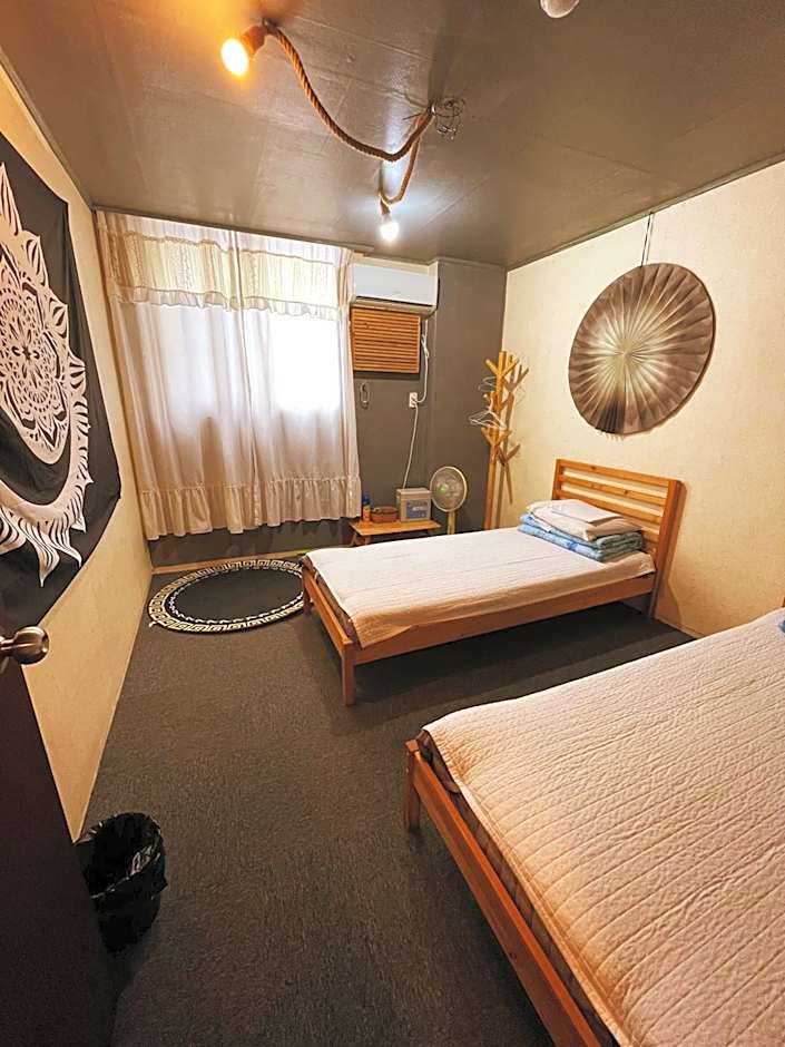 Doobaki Hostel