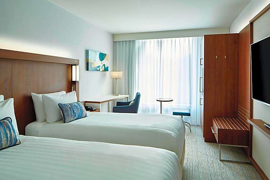 Courtyard by Marriott Luton Airport
