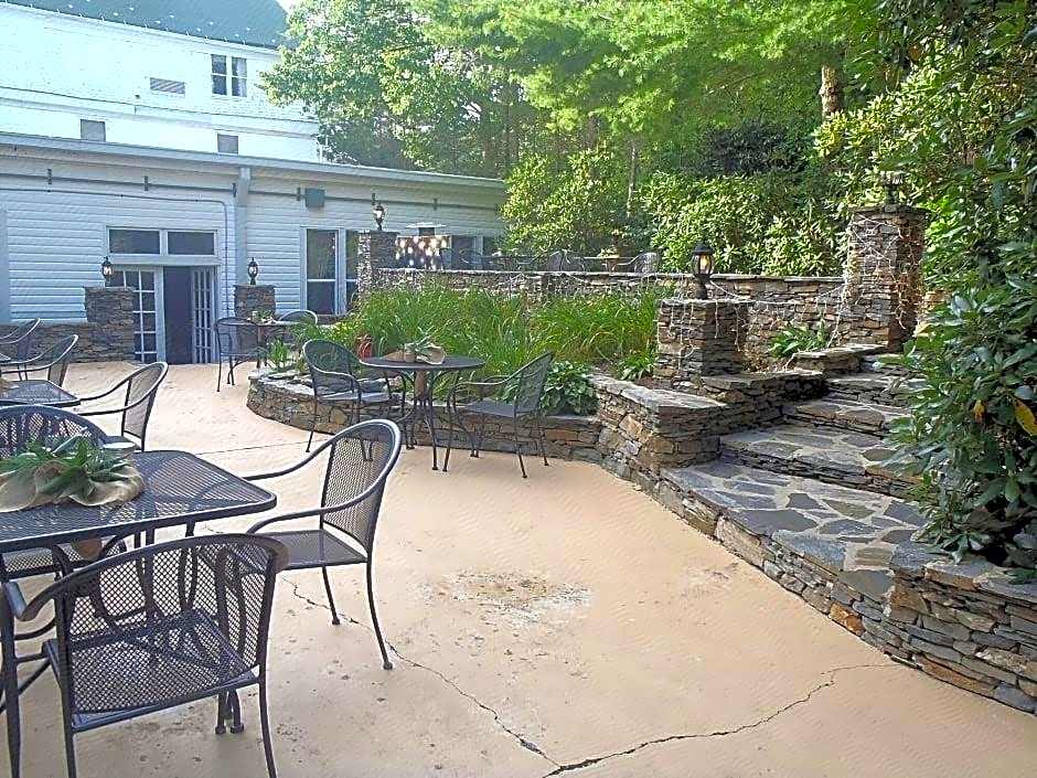 Green Park Inn