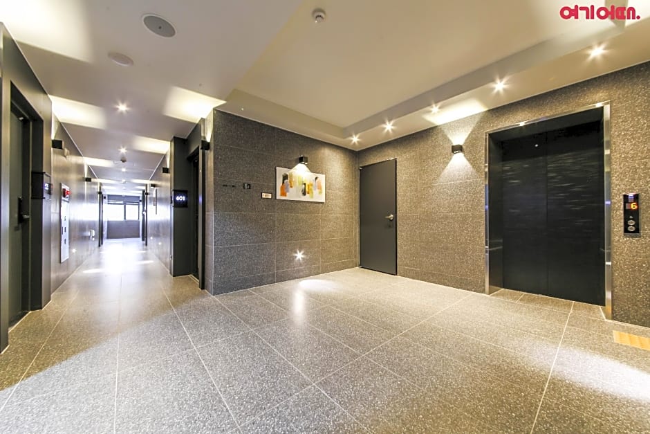 Yeonsan Hound Hotel