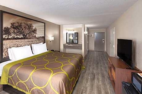 King Room - Non-Smoking