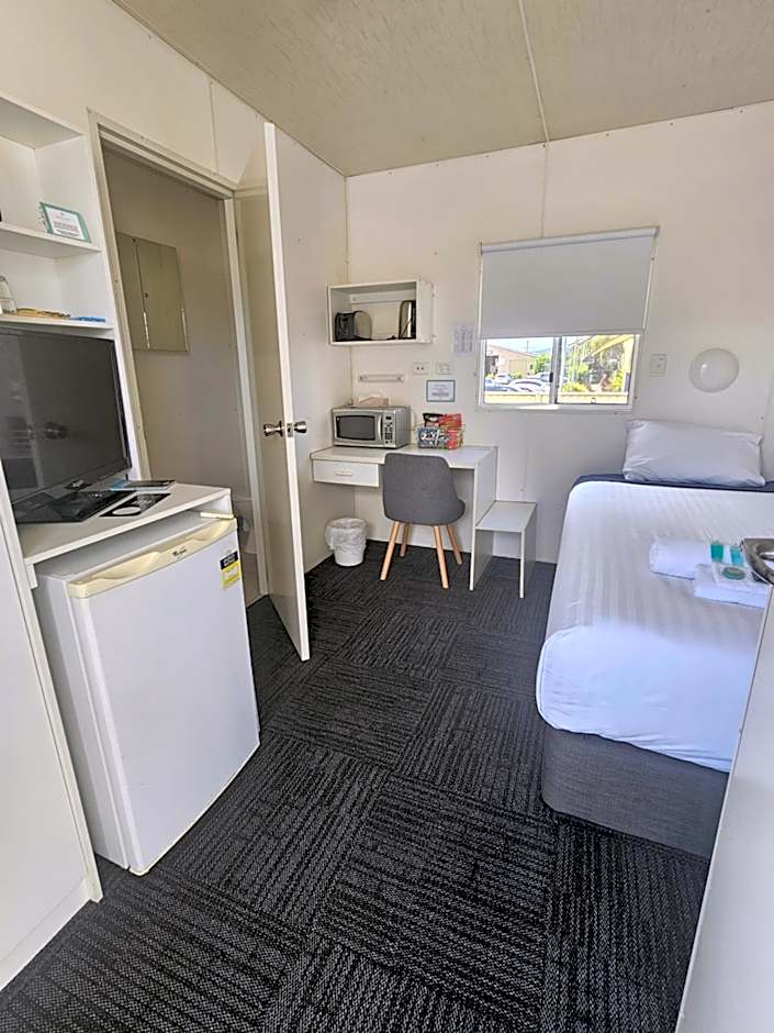 Photo 1 of 5 of Single Room with Private Bathroom
