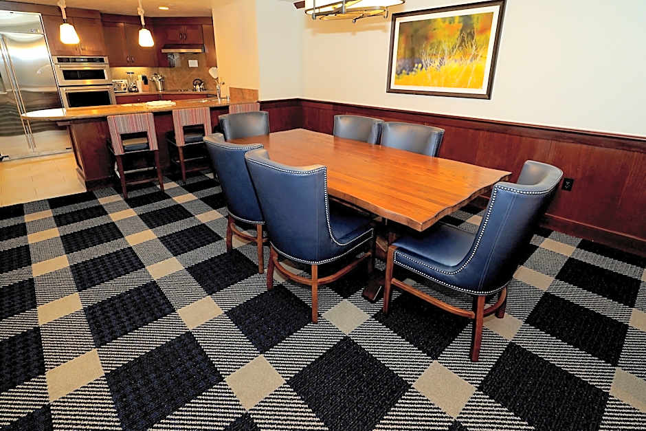 Heavenly Village Condos - Grand Residence