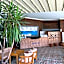 Side Legend Hotel
