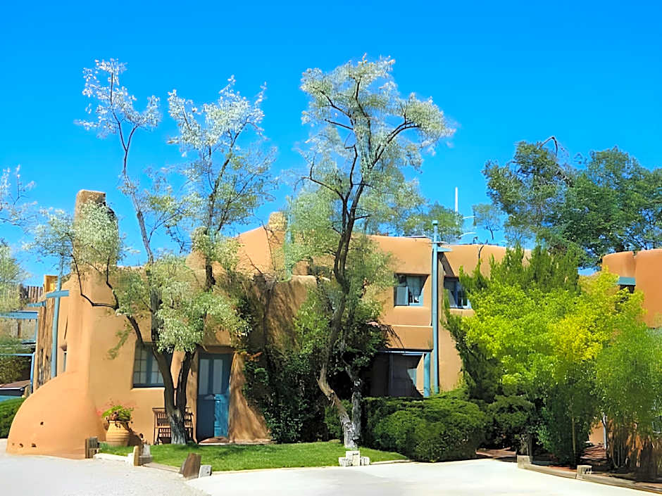 Pueblo Bonito Santa Fe