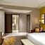 Hoodoo Moab, Curio Collection By Hilton