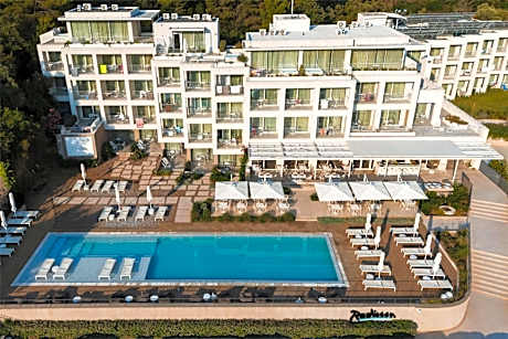Radisson Resort Plaza Skiathos